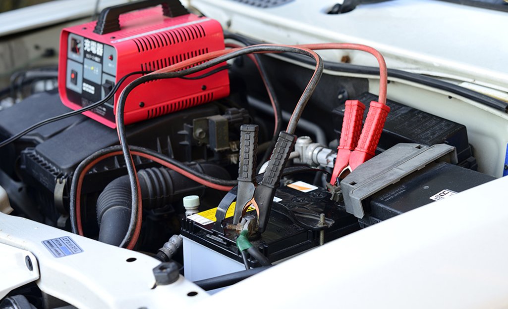 How To Use A Battery Maintainer