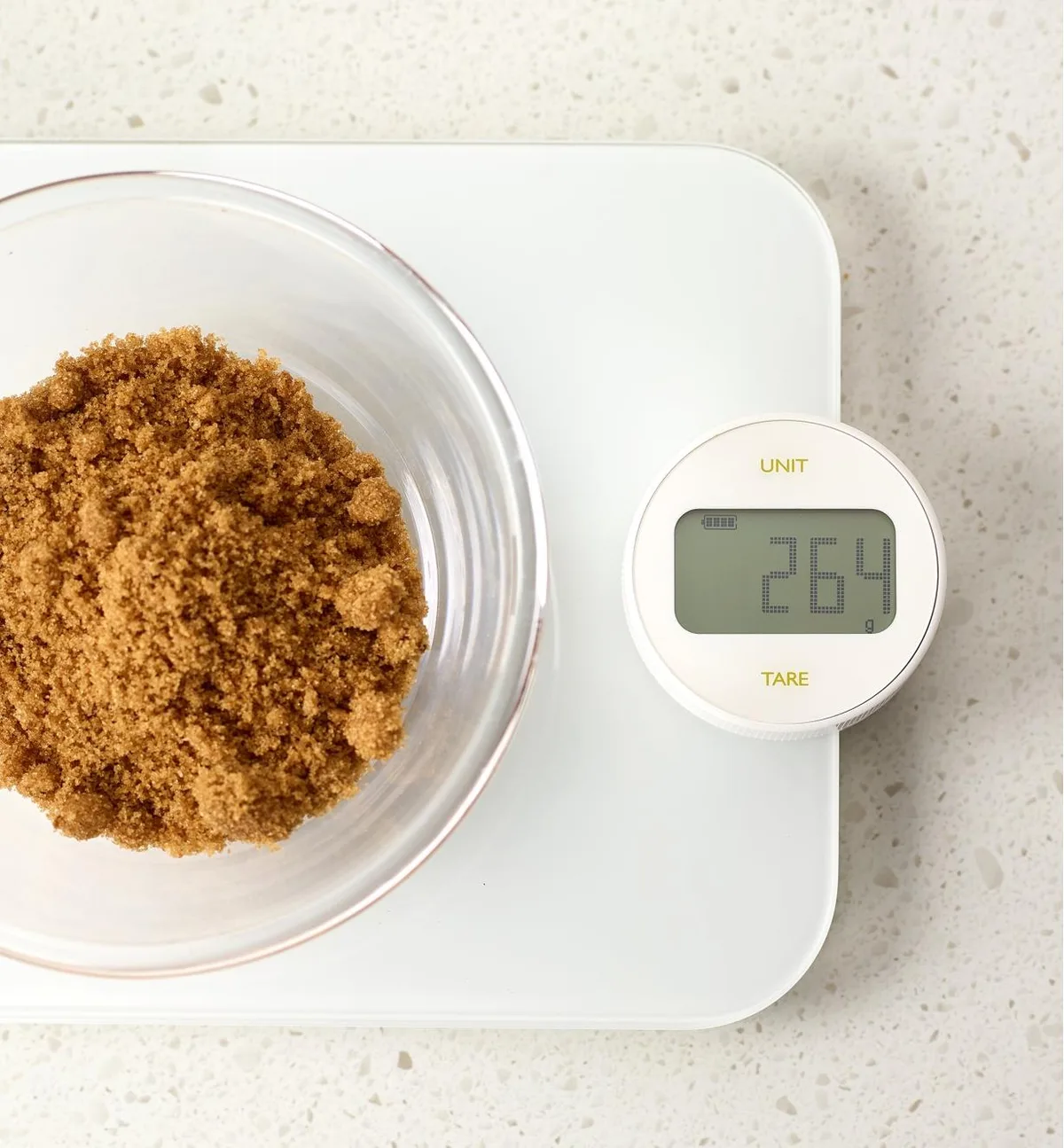 how to change batteries in a kitchen scale