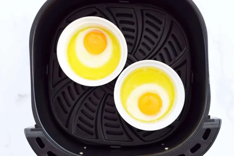 how to cook eggs in an air fryer