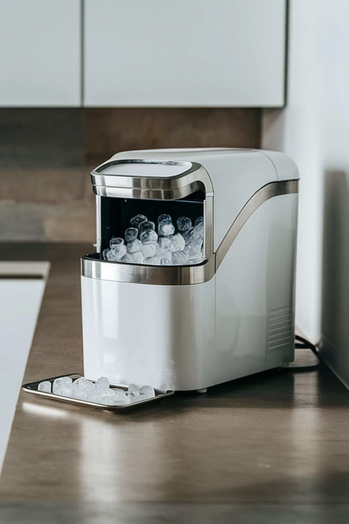 how to descale an ice maker