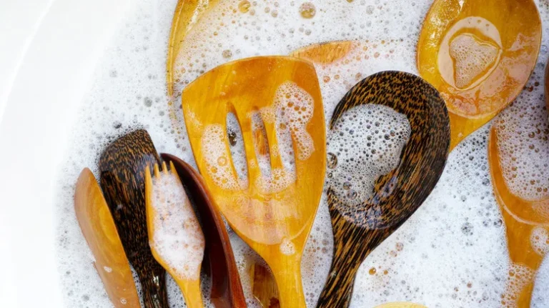 how to disinfect cooking utensils