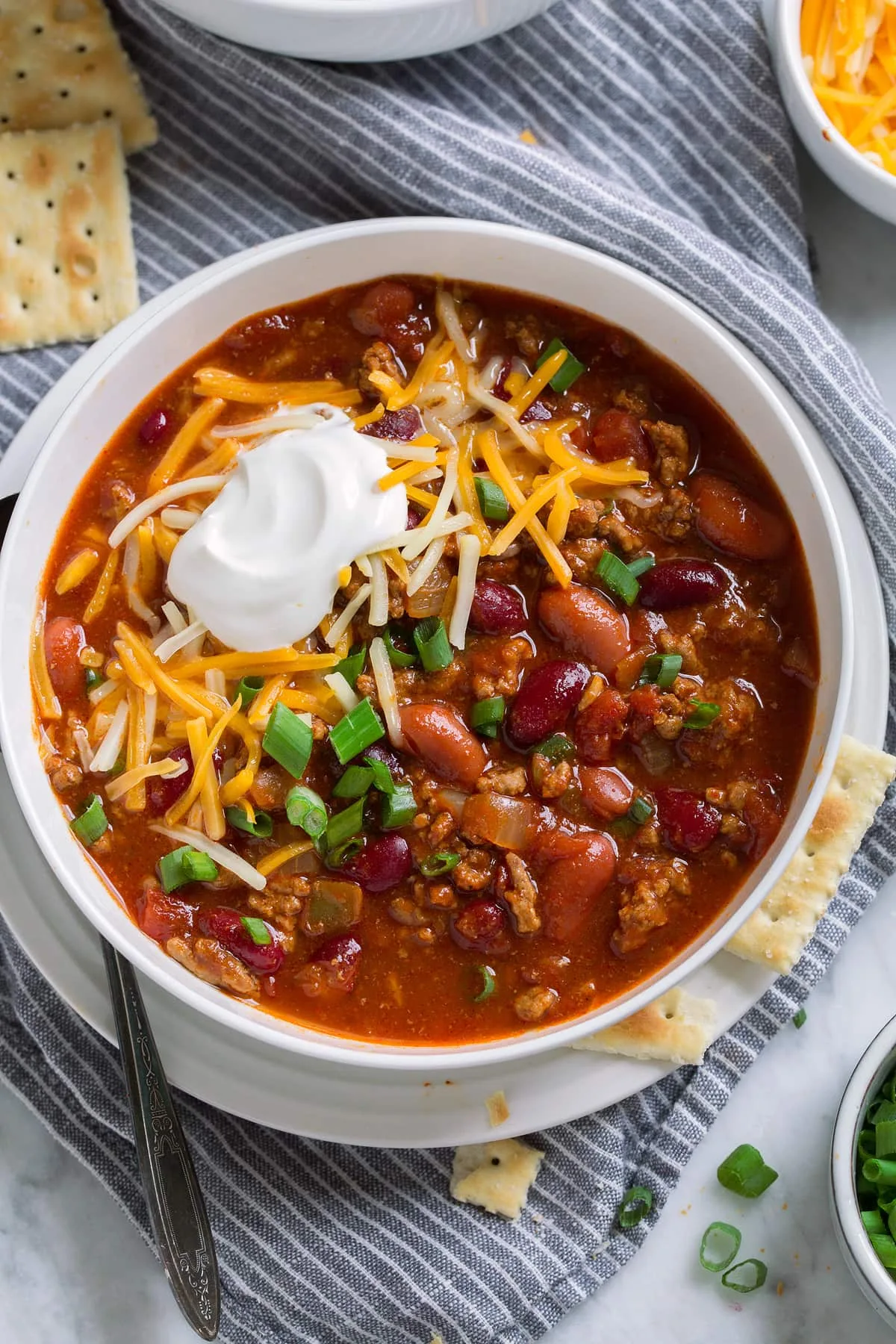 how to make chili in a slow cooker