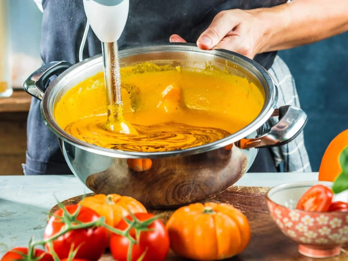 how to make soup in a blender