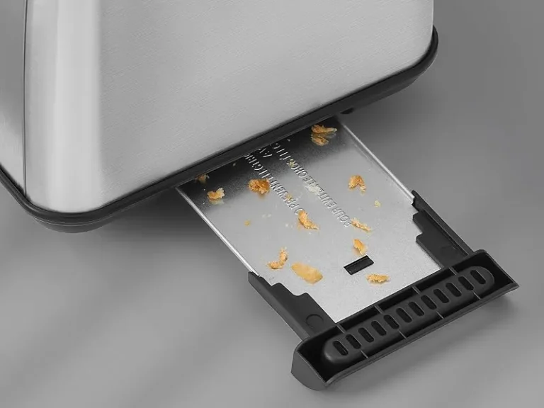 how to remove crumbs from a toaster