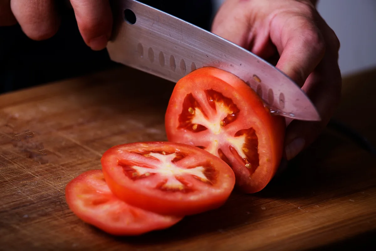 how to sharpen a paring knife