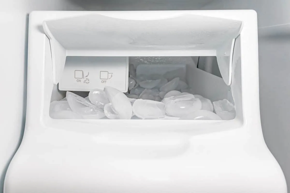 how to store an ice maker