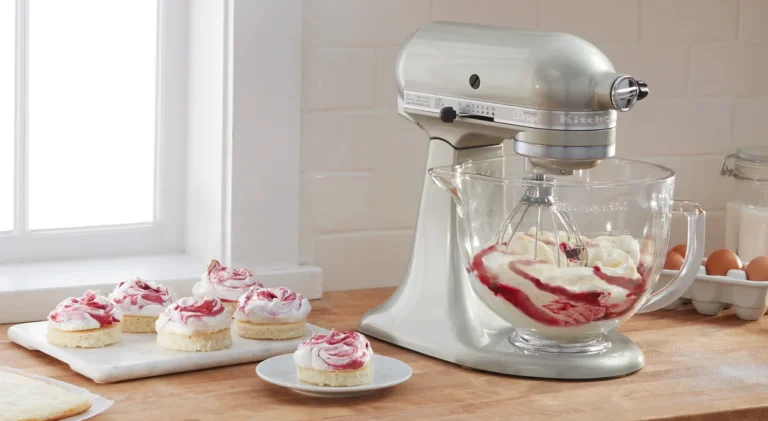 how to use a hand mixer for whipped cream