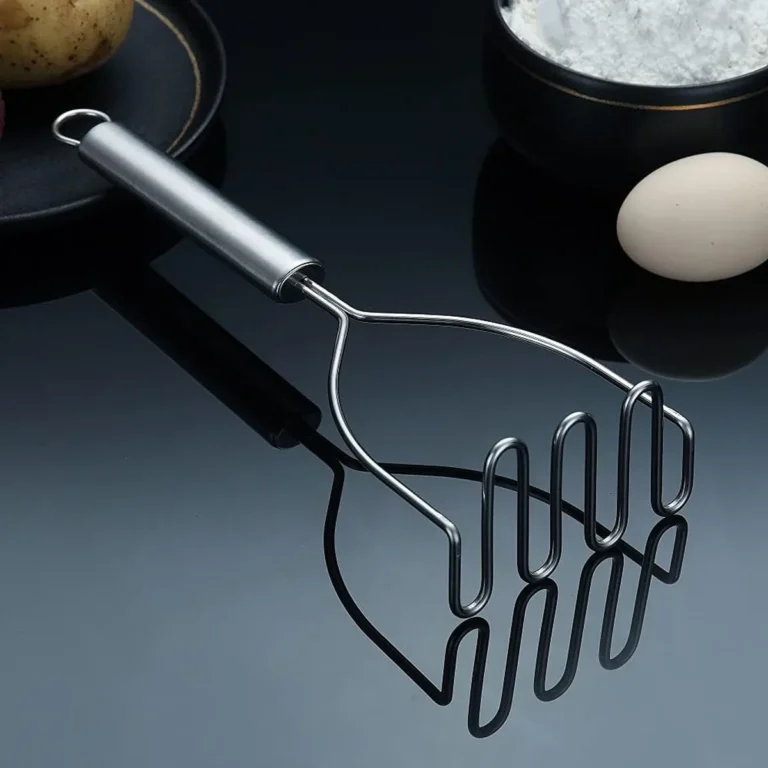how to use a potato masher