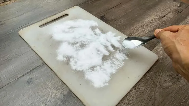 plastic cutting board mold removal