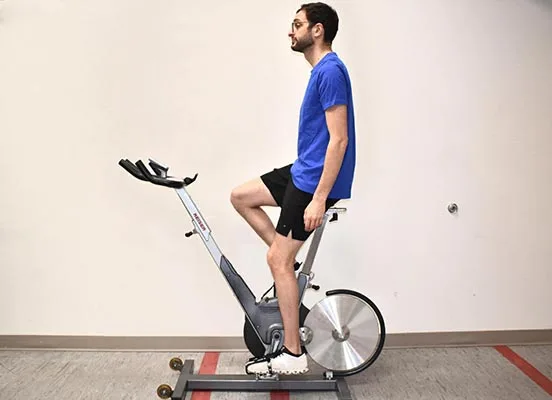 spin bike seat adjustment