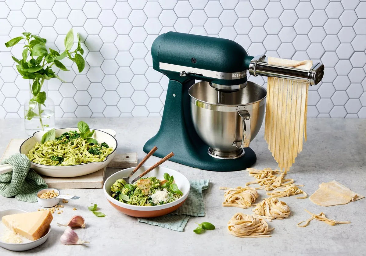 stand mixer making noise