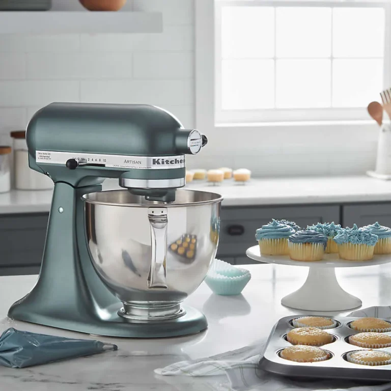 stand mixer not turning on