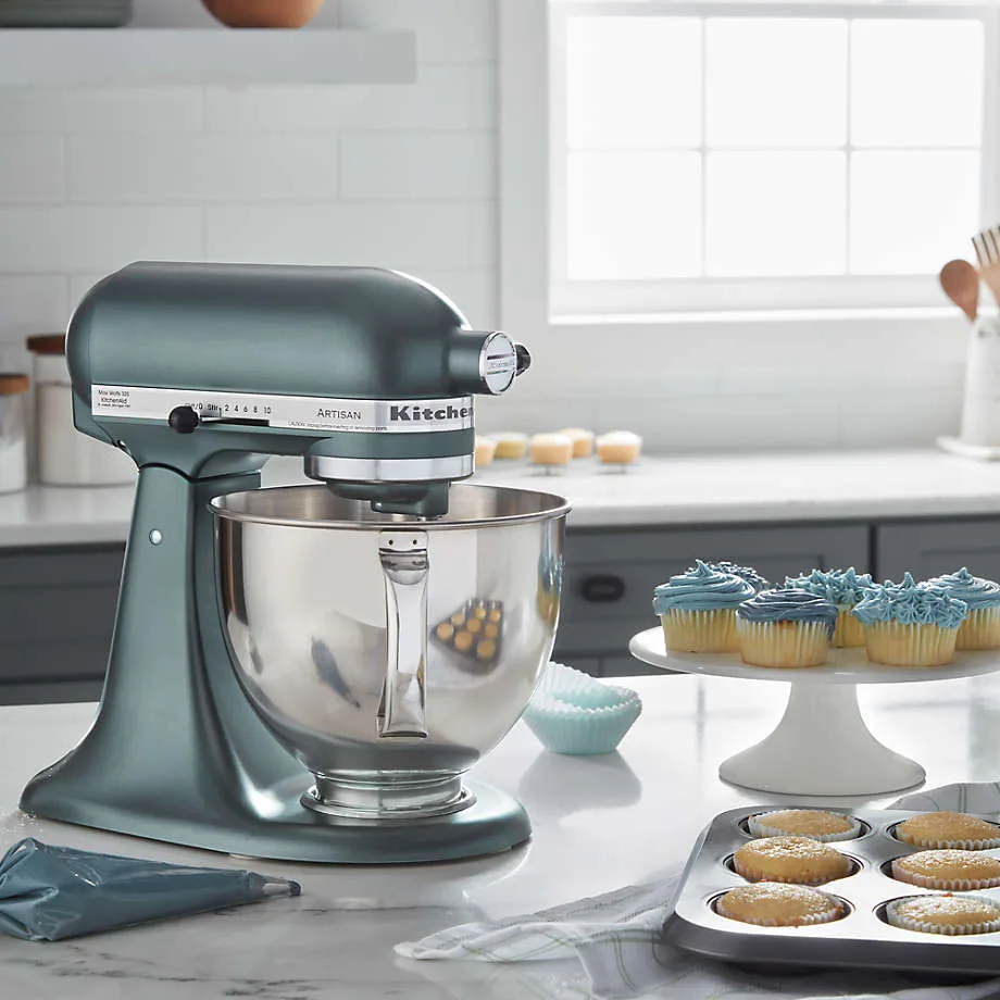 stand mixer not turning on