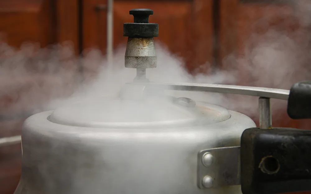 water test for pressure cooker
